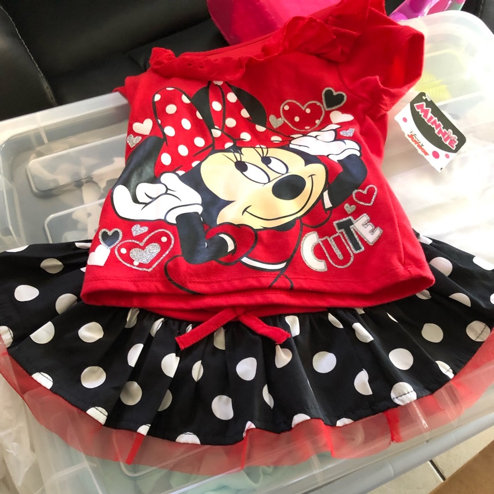 Minnie mouse outfit